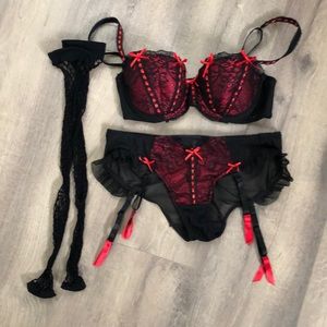 BeWicked lingerie set